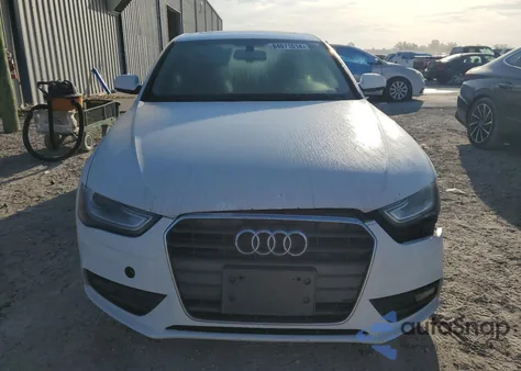 2013 Audi A4 2.0T Premium z USA, uszkodzony, nr VIN WAUEFAFL9DN036822